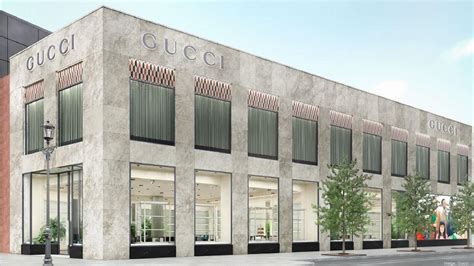gucci easton
